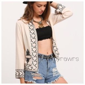 New The HAYLIE Embroidered Open Jacket